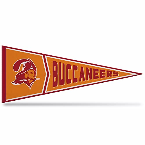 Rico Industries Nfl Football Tampa Bay Buccaneers Retro - Alt 12'' X 30'' Felt Wall D  Cor Pennant - Great For Home/Bed Room/Man