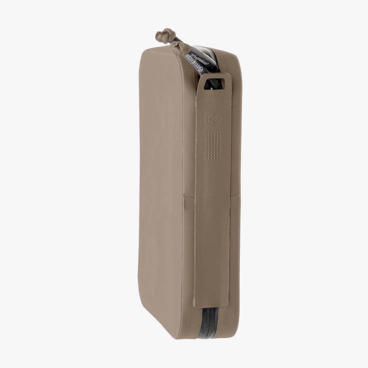 Magpul DAKA Utility Organizer Large Semi-Rigid Multi-Purpose Case, Durable Water-Resistant Heavy Duty Compact Pouch, Flat Dark E