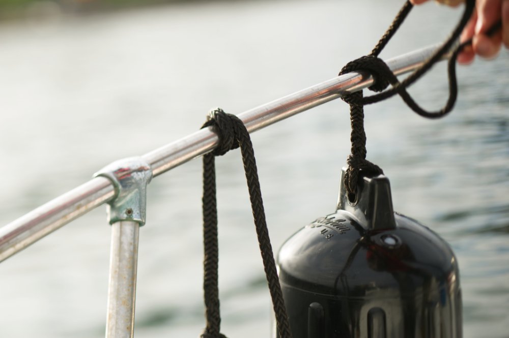 Polyform G-5 Boat Fender Black