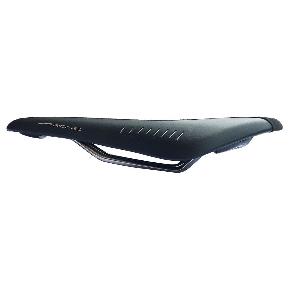 fizik Mens Arione Classic Saddles - Black, Regular