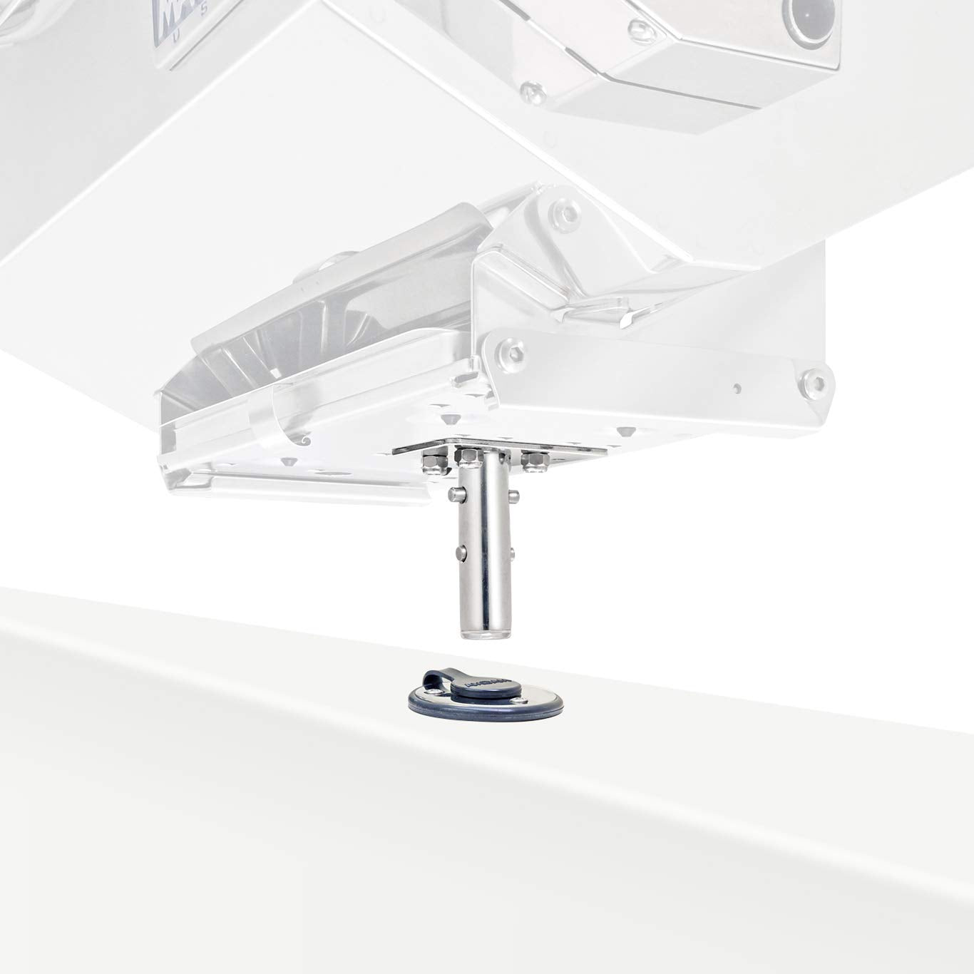 Magma Products, T10-326 Single Locking Flush Deck Socket Mount, Multi, One Size