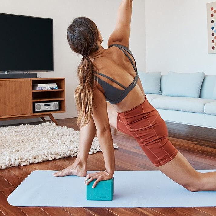 Manduka Begin Yoga Mat 68 - 5mm Cushioning | Comfortable, Lightweight & Reversible with Alignment Stripe | Budget-Friendly | 68