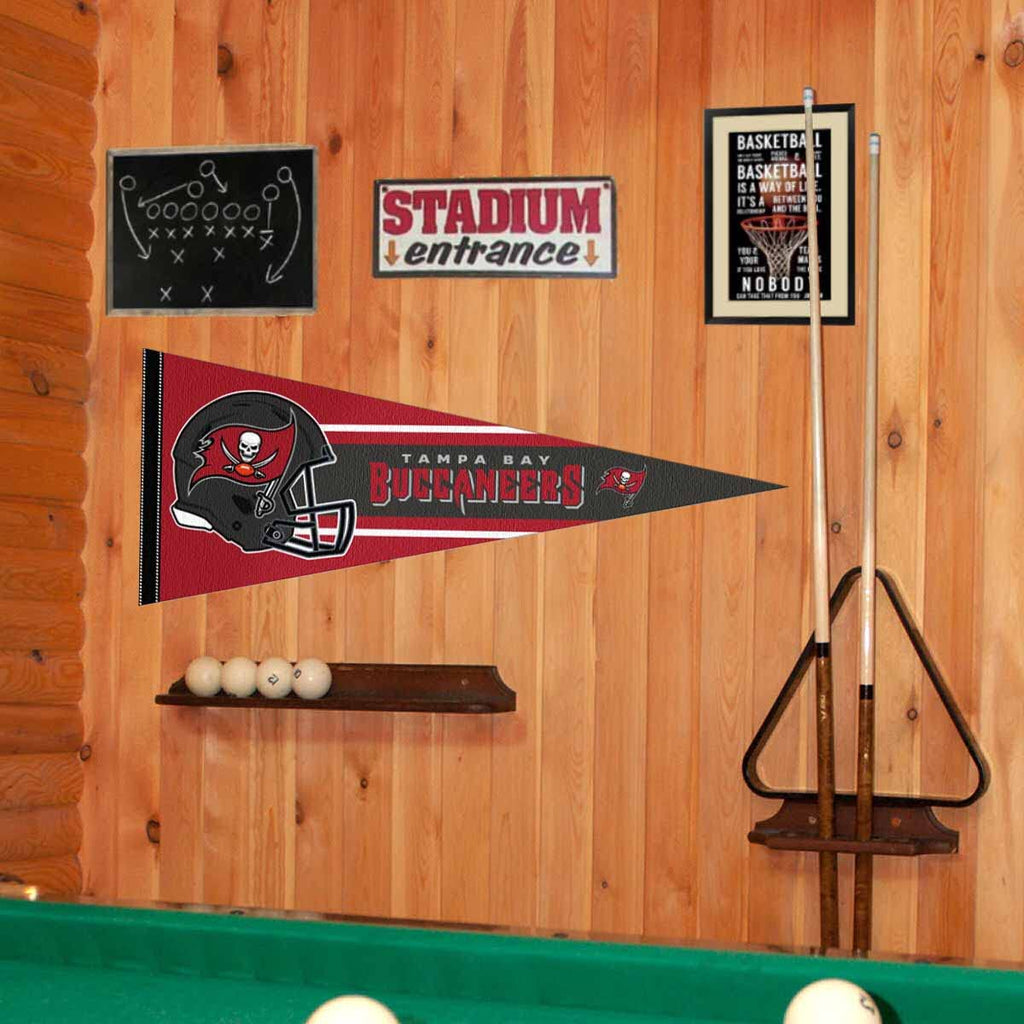 Wincraft Tampa Bay Buccaneers Official 30 Inch Large Pennant