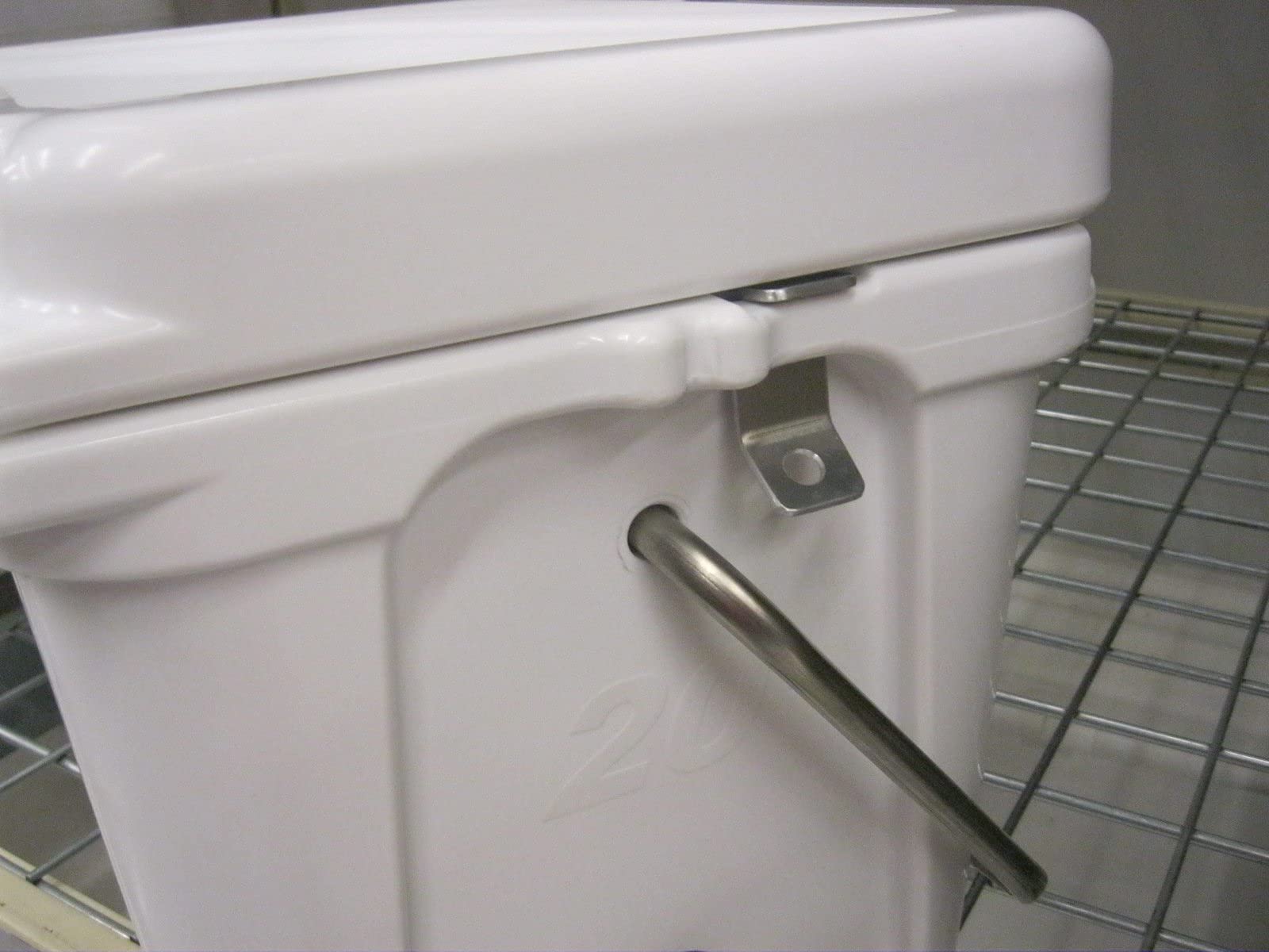 Codyco Aluminum Security Cooler Bracket Lock & Cable Made To Fit Rtic 20 Cooler