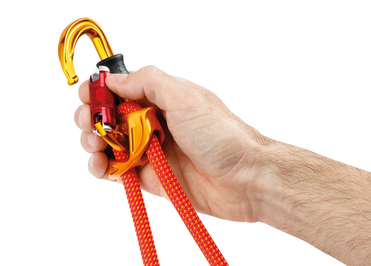 Petzl Sm'D Carabiner - Versatile, Lightweight, Compact, D-Shaped Locking Carabiner For Rock And Ice Climbing - Screw-Lock
