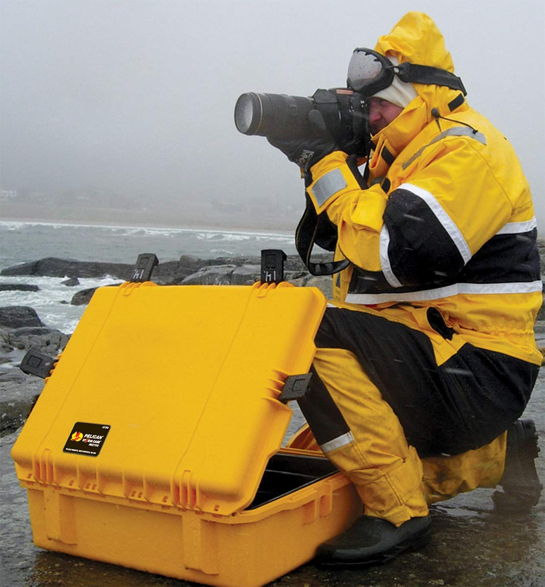 Waterproof Case Pelican Storm Im2700 Case With Foam (Black)