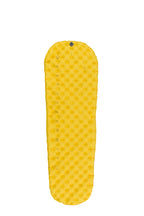 Sea To Summit Ultralight Backpacking Air Mattress, Small (66 X 21.5 X 2 Inches)