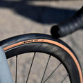 MICHELIN PRO5 TLR Road Tire 700x28C - Folding Tubeless Ready Bead2Bead Gum-X Compound, Tanwall, Fast Rolling, Durable, E-Bike Co