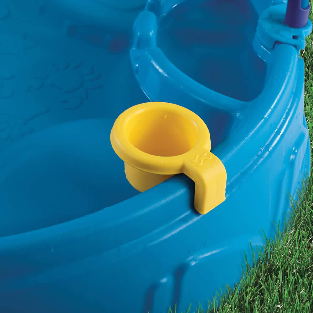 Step2 Play & Shade Pool, Kids Activity Pool With Umbrella, Summer Outdoor Toys, 7 Piece Toy Accessories, For Toddlers 2+ Years O