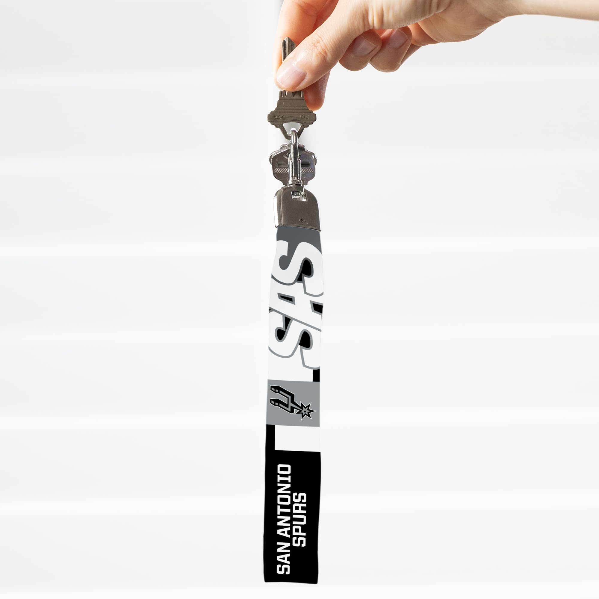 Rico Industries Nba Basketball San Antonio Spurs Wrist Lanyard Key Chain, Cute Wristlet Strap Keychain Holder For Women Men Car