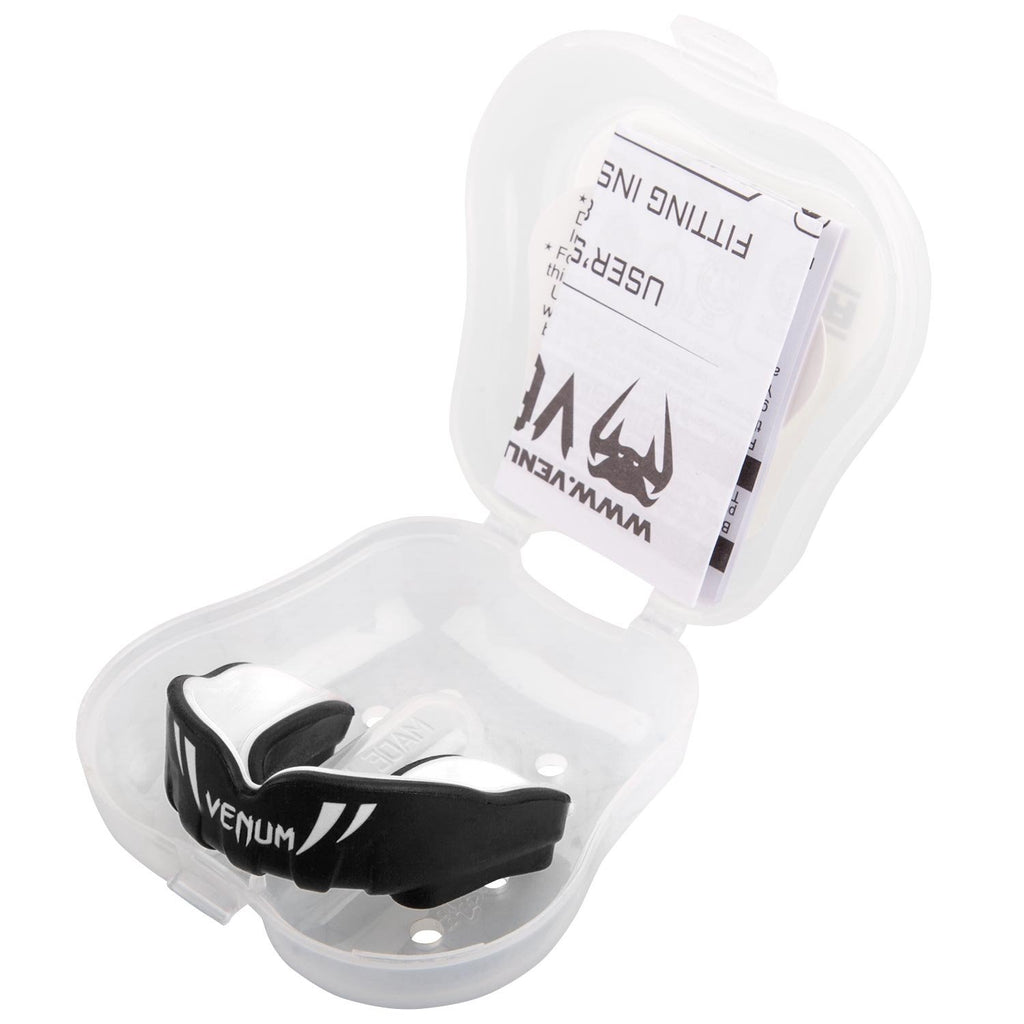Venum Challenger Kids Mouthguard - Blackwhite