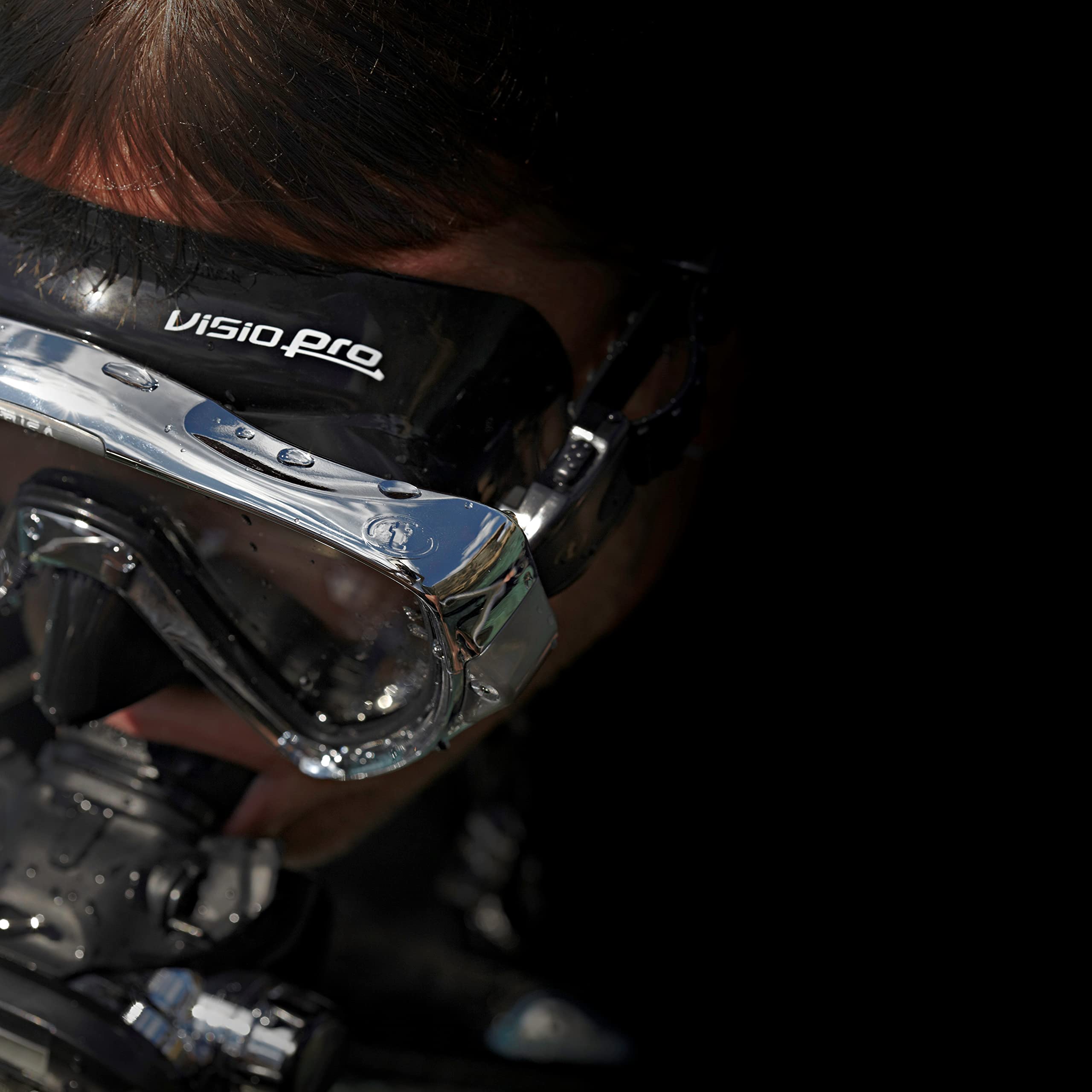 Tusa M-110 Visio Uno Pro Scuba Diving Mask, Chrome
