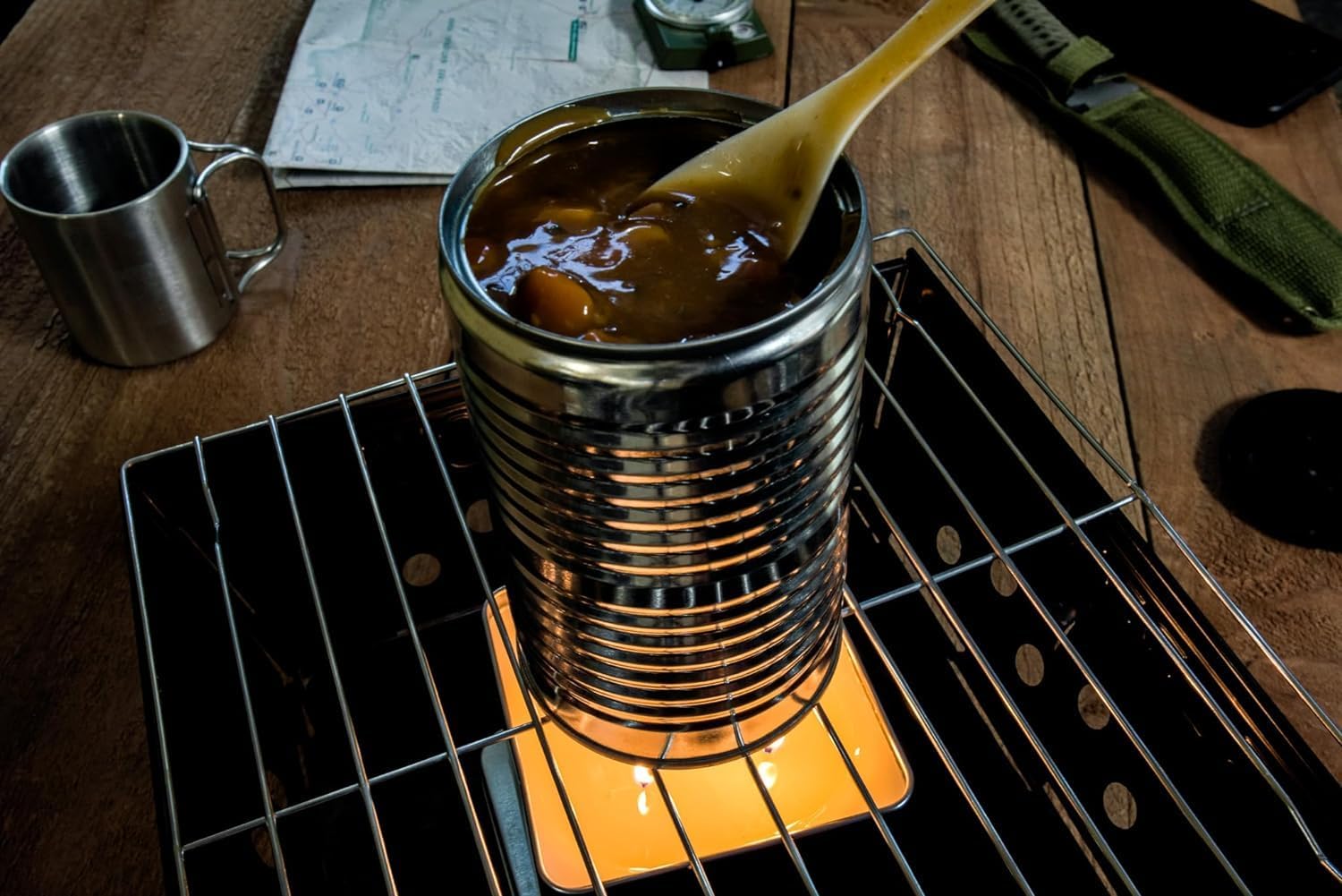 Se 4 Wicks Survival Candle In Tin Box, 48 Total Hours/12 Hours Per Wick Top Layer Soy Wax, Great Light Source Gear For Survival,