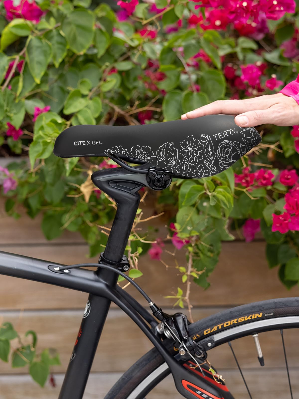 Terry Women'S Cite X Gel Cycling Saddle - Synthetic Top Bike Seat With Gel Layer Lightweight Shock-Absorbing Elastomers - Flower