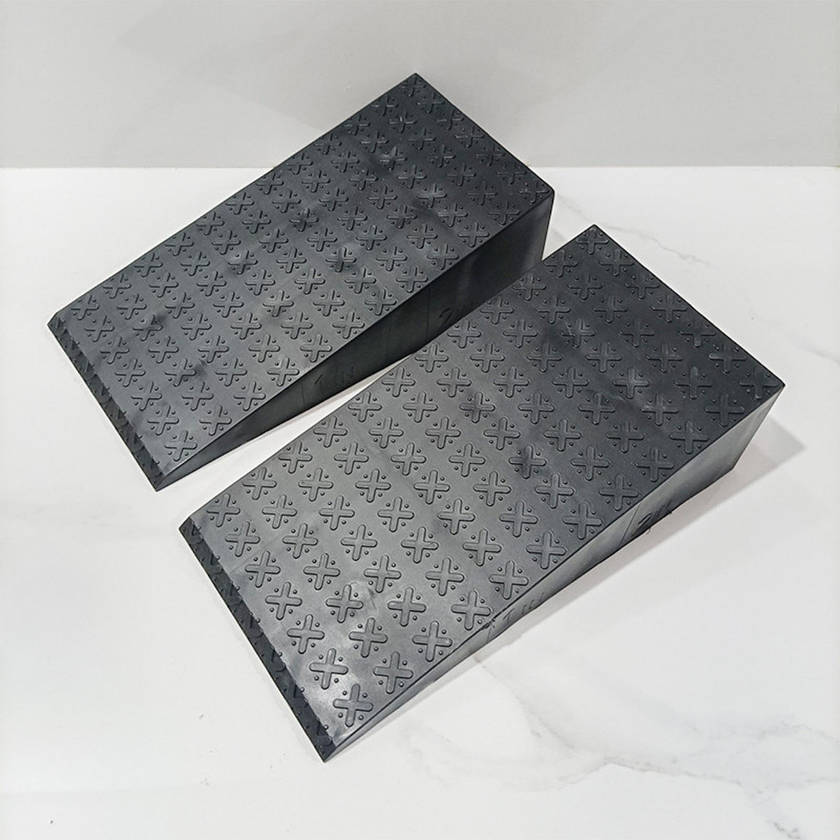 ATORSE?2Pcs Squat Wedge Blocks Nonslip Slant Boards for Stretching Deadlift Workout Cloth Bagged|Sporting Goods | Fitness, Runni