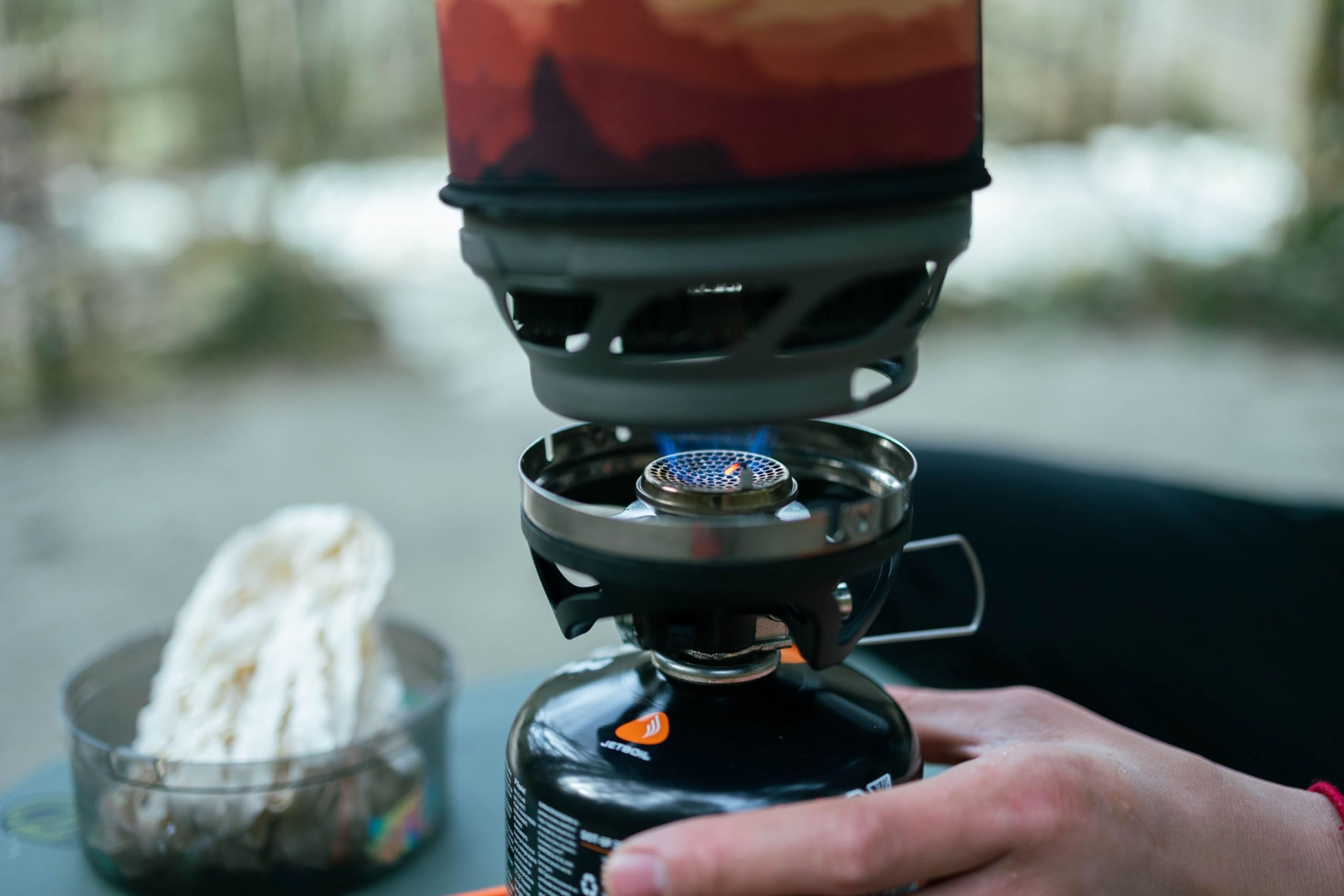 Jetboil Minimo Camping And Backpacking Stove Cooking System With Adjustable Heat Control (Sunset)