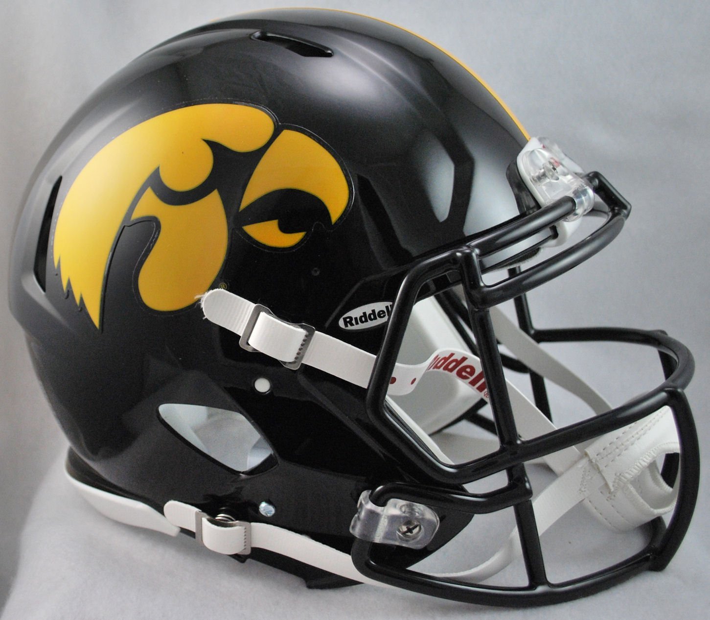 Riddell Iowa Hawkeyes Revolution Speed Pro Line Helmet