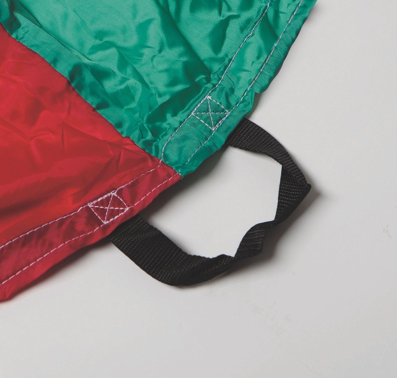 S&S Worldwide 24 Institutional, Play Parachute