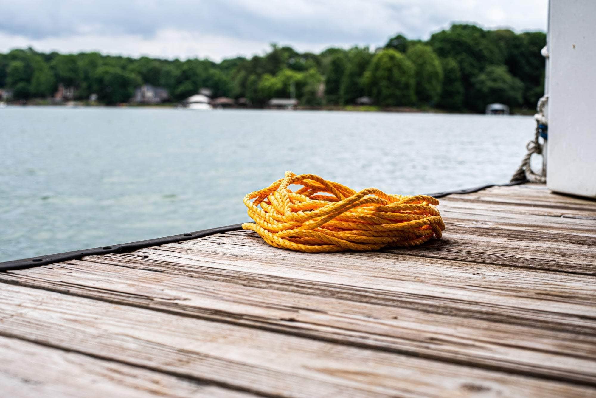 Sgt Knots Twisted Polypropylene Rope - Floating, Nautical For Marine, Boating, Fishing, Camping, Indoor/Outdoor Project (3/8 X 1