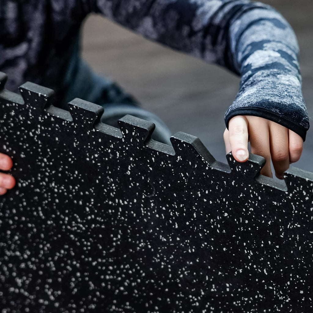 SUPERJARE 0.56 Thick 12 Pcs 48 Sq Ft Rubber Top Exercise Equipment Mats, High Density EVA Foam Mats with Rubber Top, Interlock