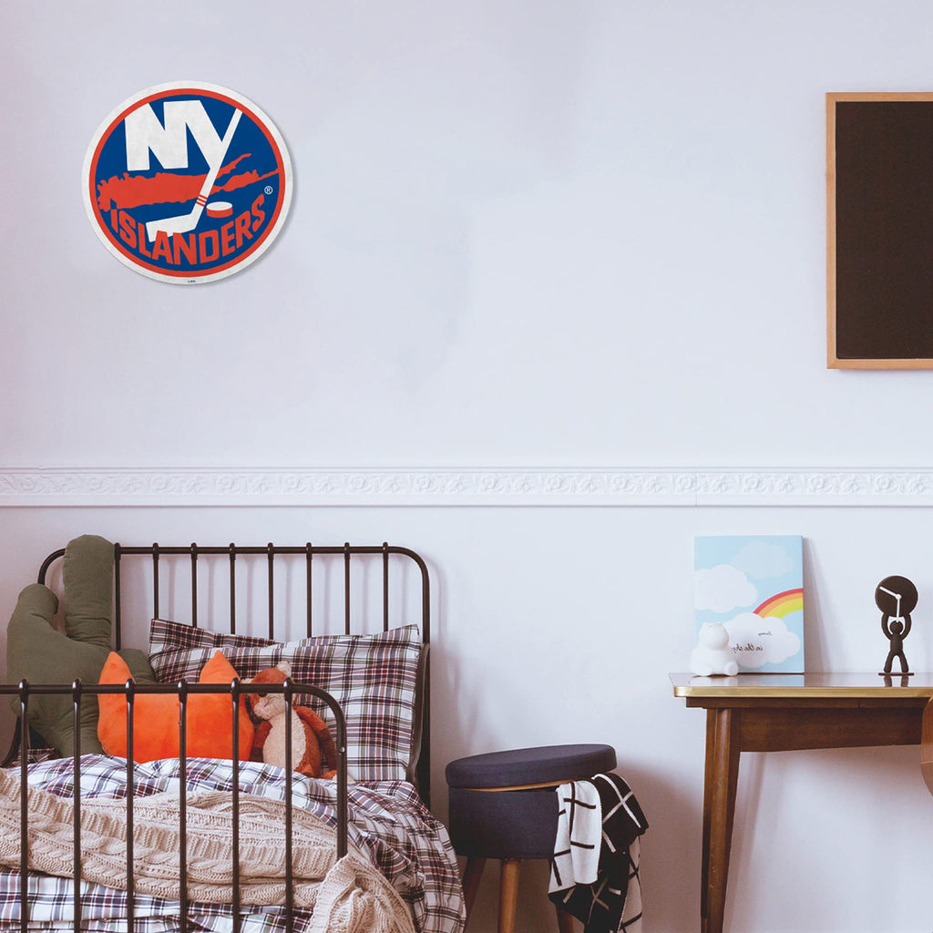 Rico Industries Nhl New York Islanders Retro Shape Cut Pennant - Home And Living Room D  Cor - Soft Felt Ez To Hang