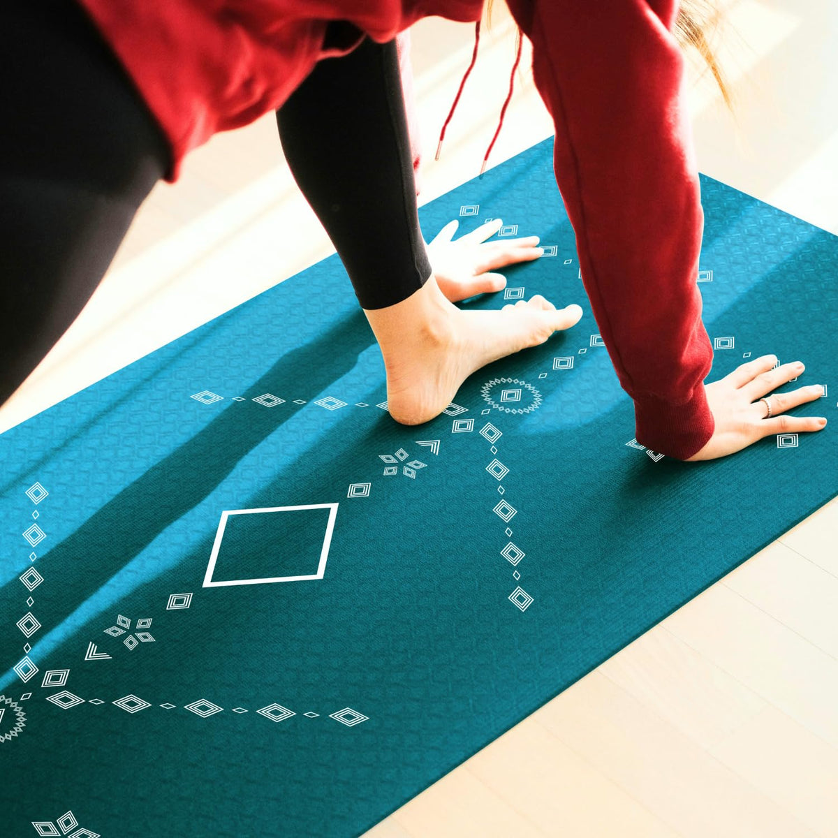 Think Art Decor Alignment Yoga Mat for Women, Men, With Travel Carrying Strap  6MM Extra Thick and Wide TPE Mats  Dual Textured