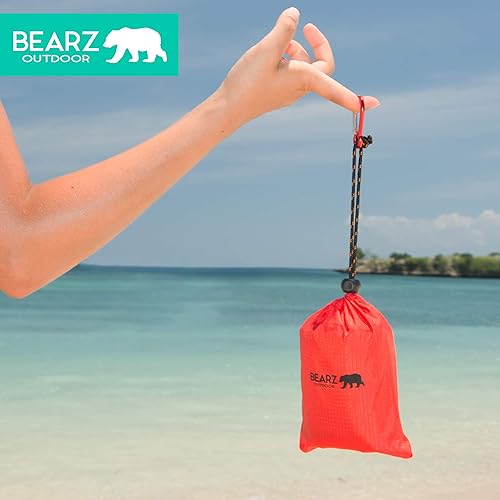 Bearz Outdoor Pocket Blanket - Beach Blanket Waterproof Sandproof, Picnic Blankets Waterproof Foldable, Lightweight & Compact Fo