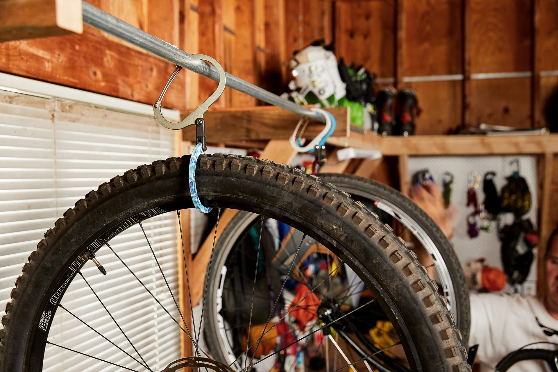 Gear Aid Heroclip Carabiner Clip And Hook (Large) For Camping, Backpack, Organization, And Garage, Black And Gray, 2 Pack