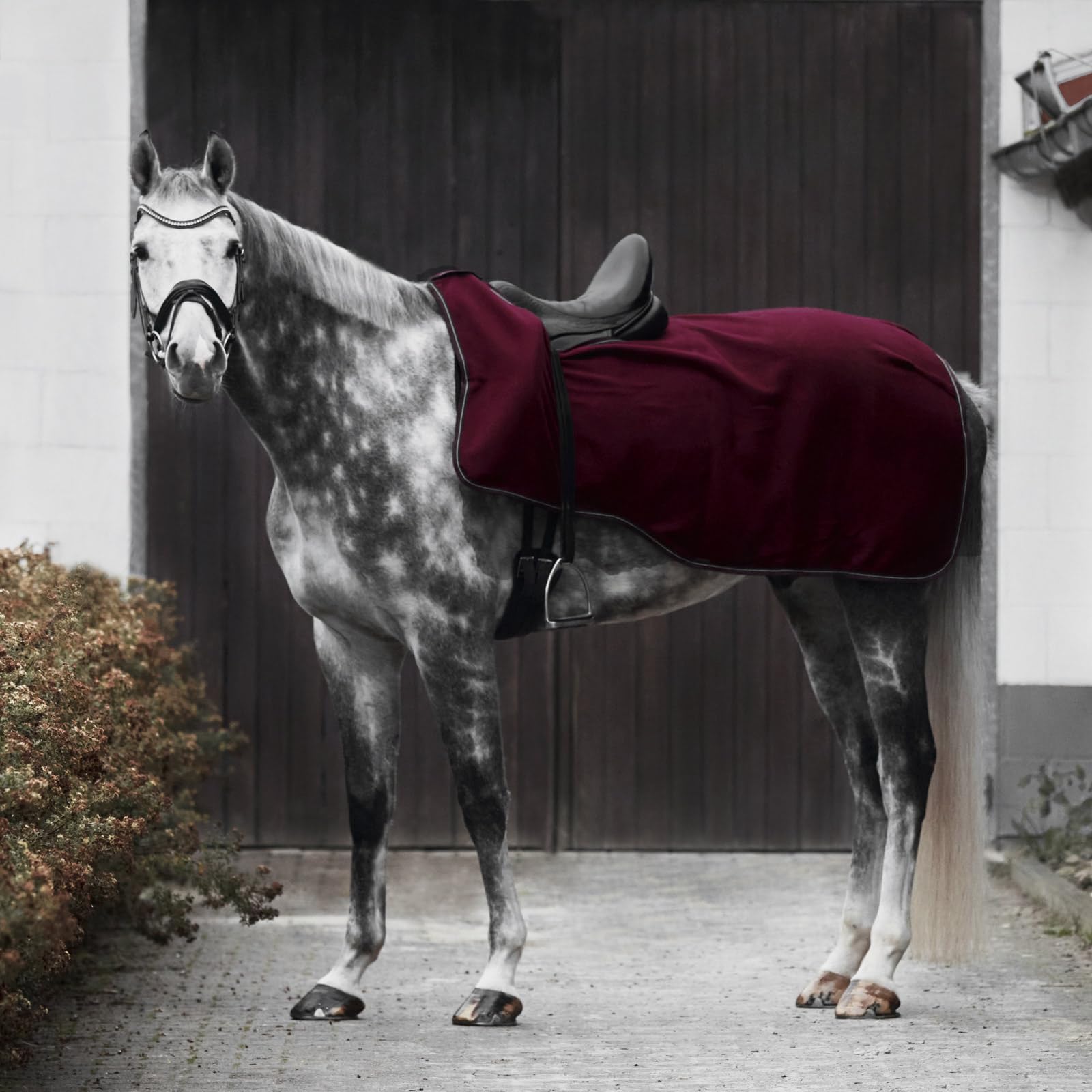 Horze Kiel Riding Blanket With Fleece - Dark Red - 81 In