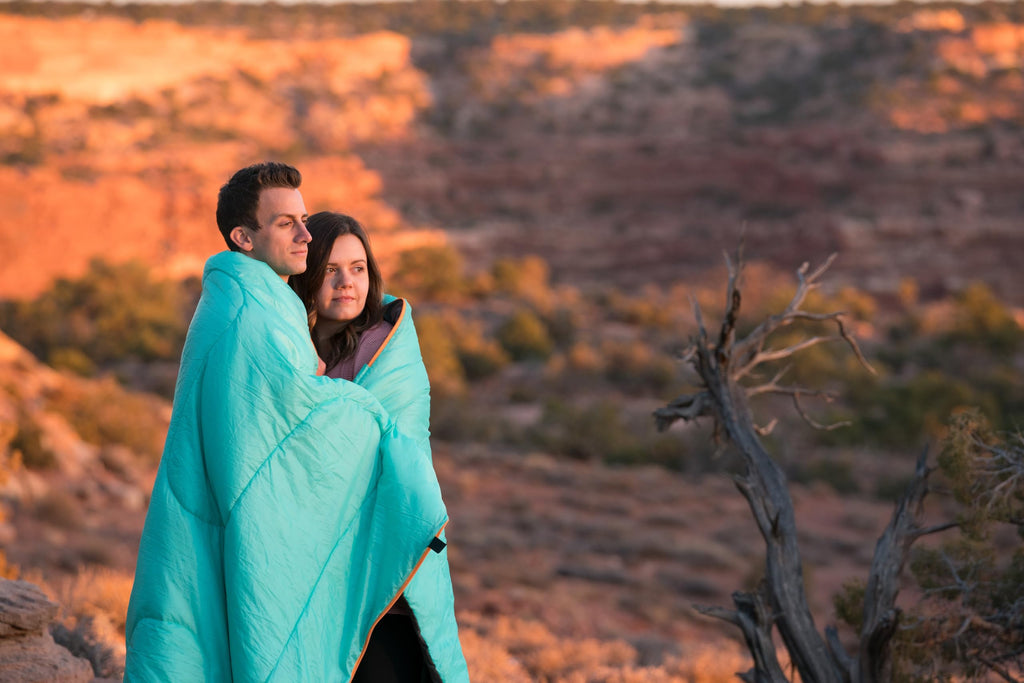 Teton Sports Cascade Double Sleeping Bag; Lightweight, Warm And Comfortable For Family Camping, Teal, 87 X 60