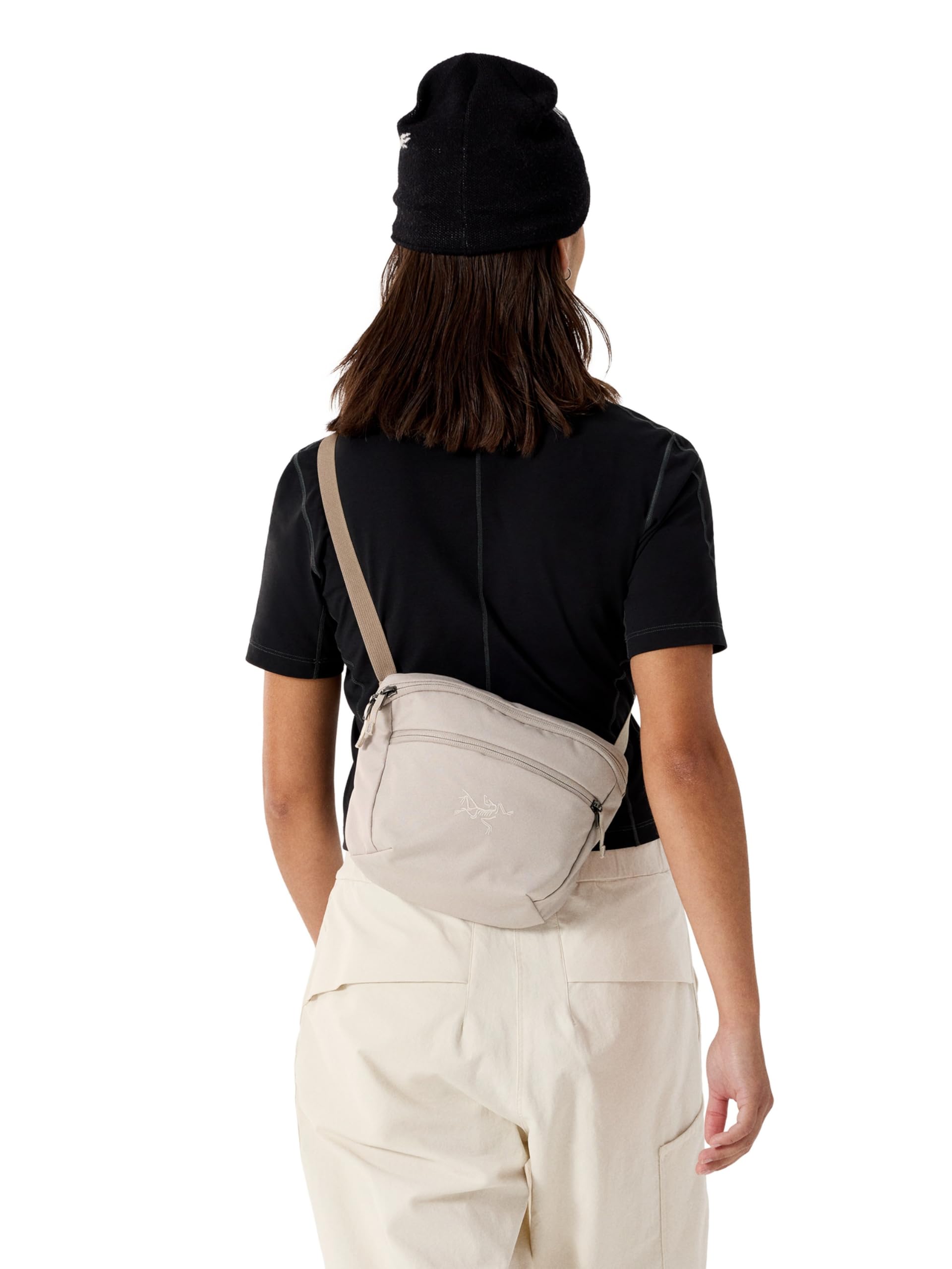 Arcteryx Mantis 2 Waist Pack Unisex | Versatile 2.5L Waist Pack | Rune, One Size