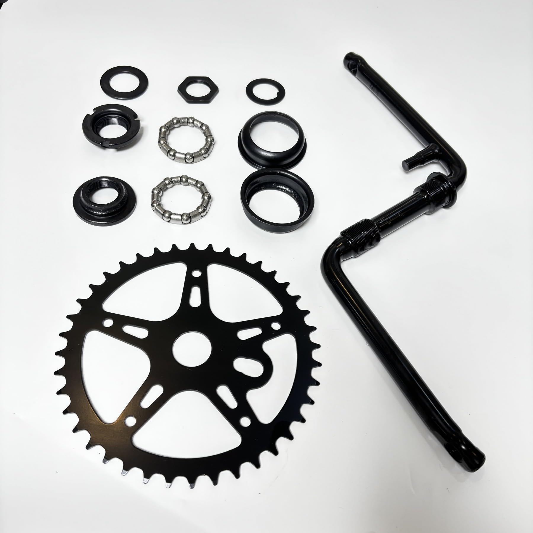 XYAUTO 2    Cup Bicycle One-Piece Crank Set, Bike Bottom Pedal Crank Kit 40T Sprocket 152mm Crank Arm for Road Bicycle (Black)