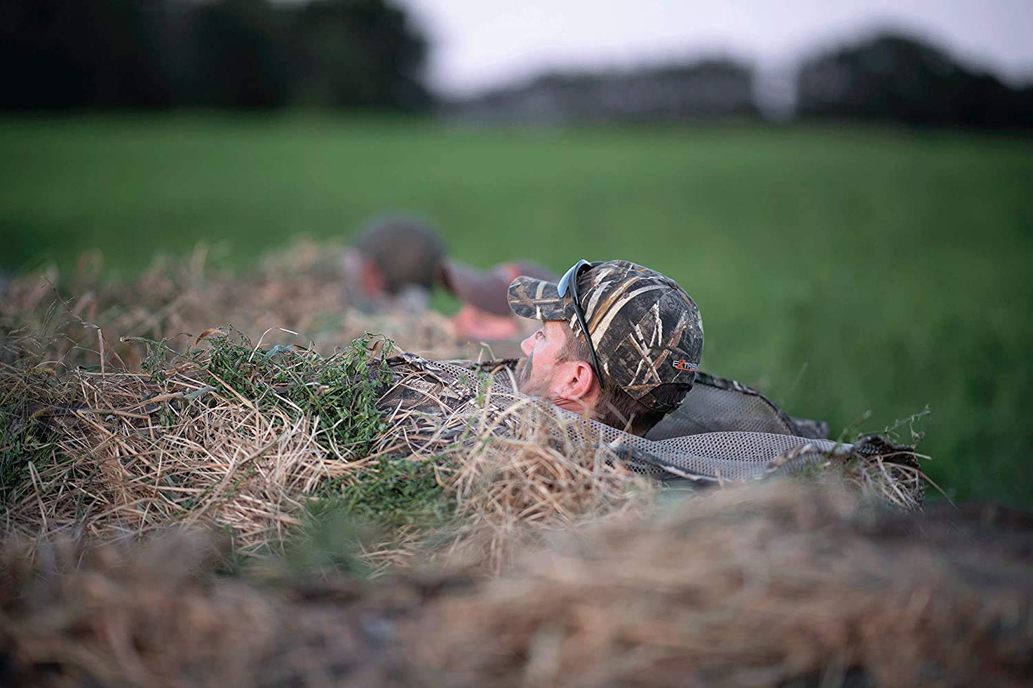 ALPS OutdoorZ Legend Layout Blind - Hunting Blind, Tan, with Zero-Gravity Chair Design, Waterproof Floor, Mesh Face Screen, Rear
