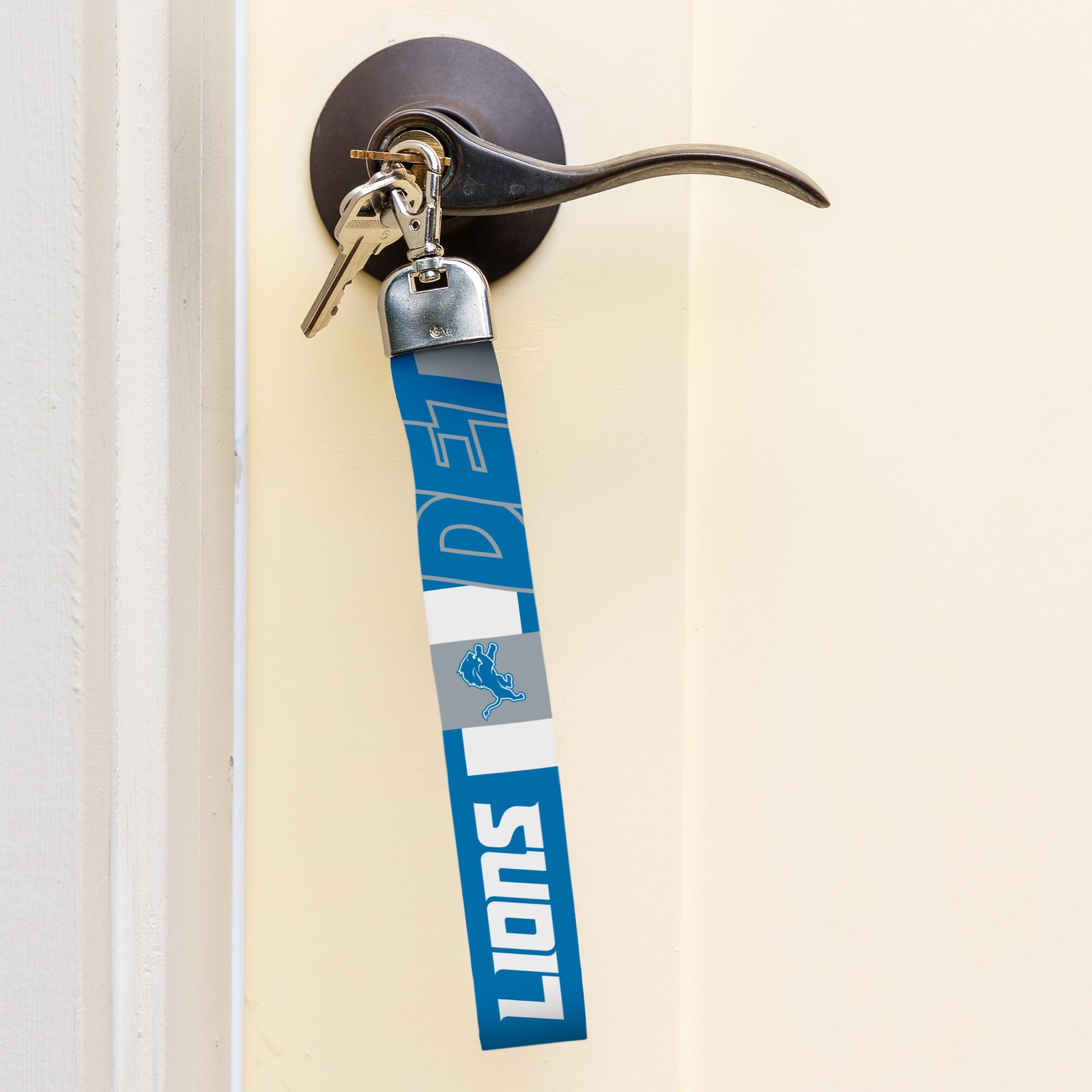 Rico Industries Nfl Football Detroit Lions Standard Wrist Lanyard Key Chain, Cute Wristlet Strap Keychain Holder For Women Men C