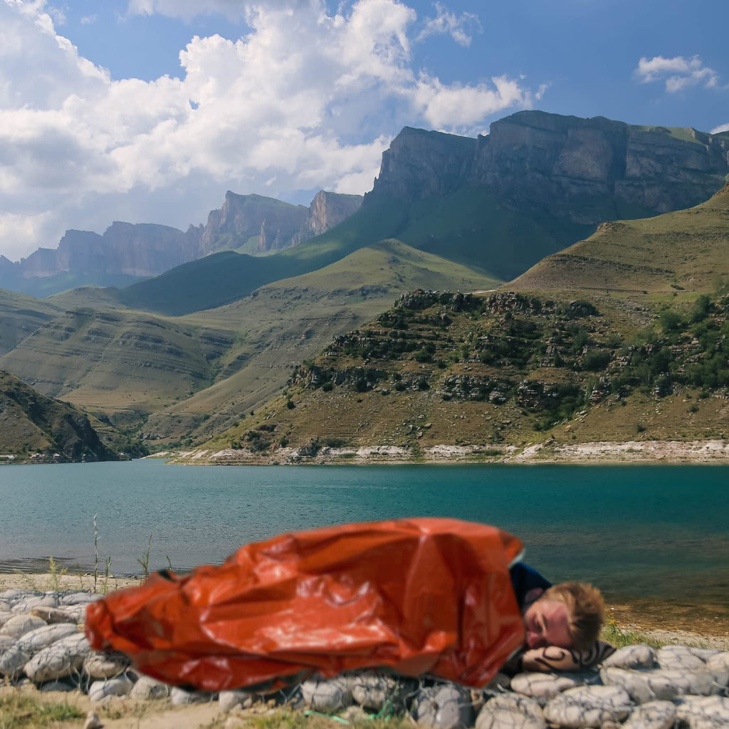 Emergency Bivy Sack Bivy Bag - Emergency Sleeping Bags 4 Pack Mylar Survival Sleeping Bag Emergency Bivvy Sack Waterproof Lightw