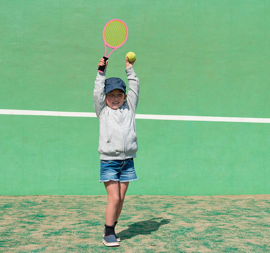 Kids Tennis Racket,17 Inch Plastic Tennis Racket With 2 Soft Balls,2 Tennis Balls And 4 Shuttlecocks For Kid,Toddler Outdoorindo