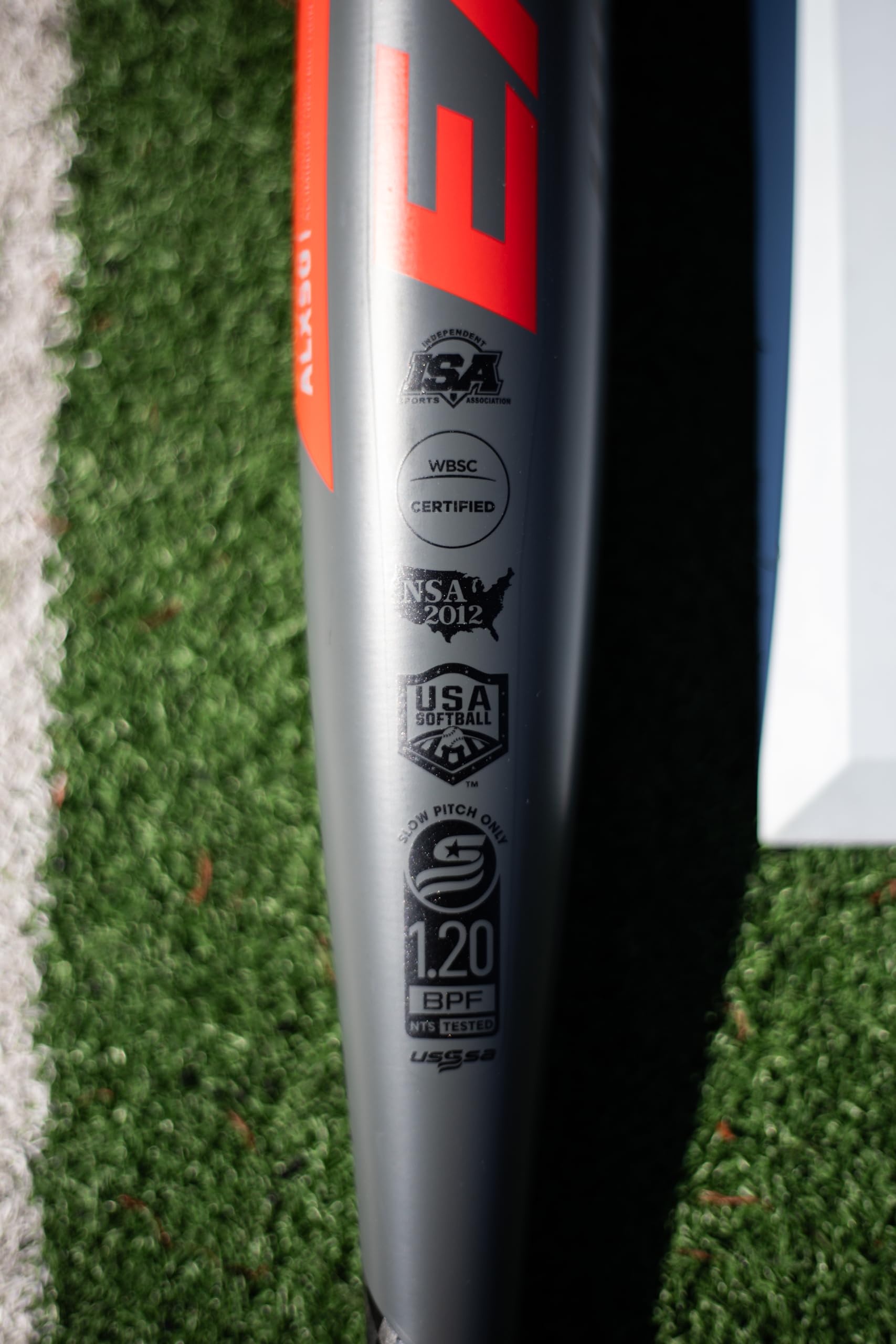 Easton | MOJO Slowpitch Softball Bat | Power Loaded | 12 Barrel | Approved for All Fields | 34 | 28oz