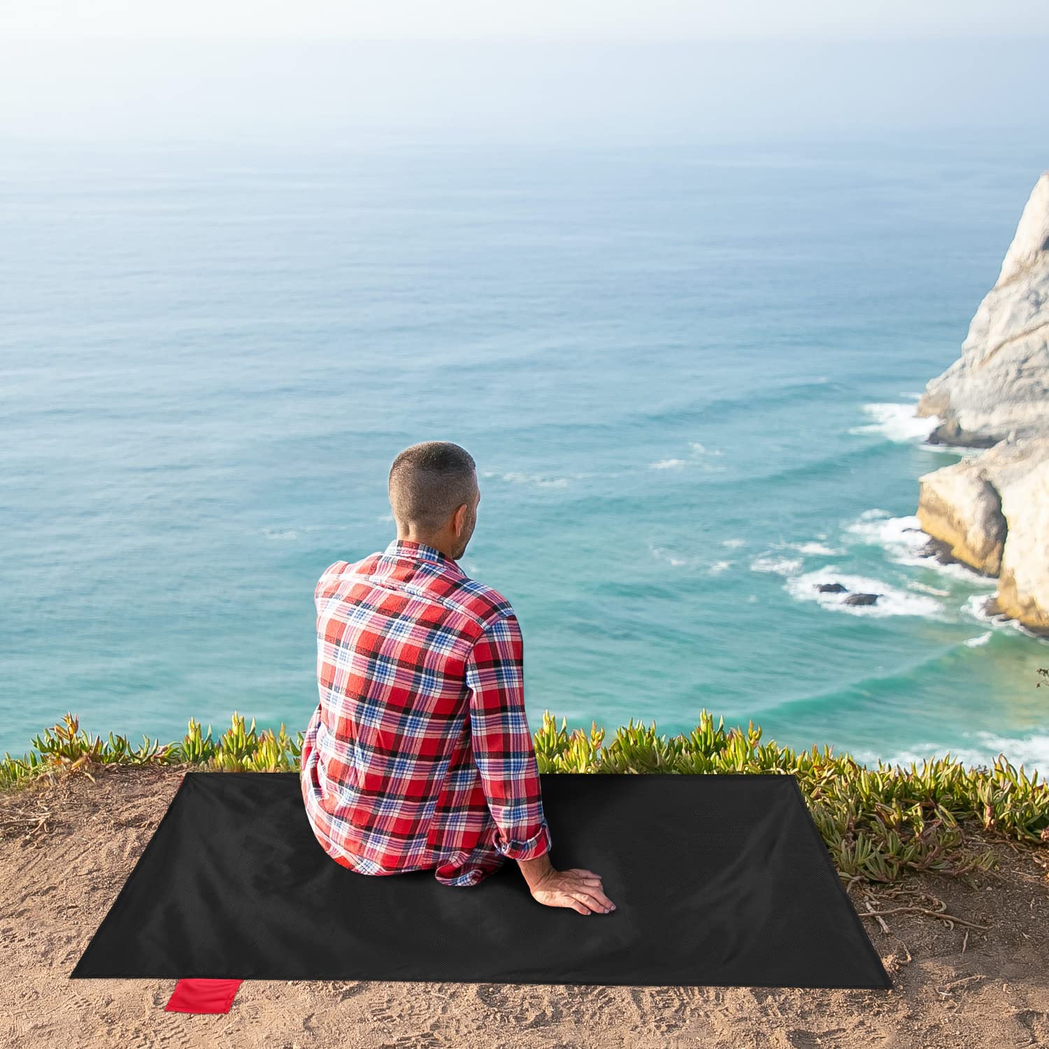 Odoland Beach Blanket Picnic Blanket, 43.3 X 27.5 Sandproof Waterproof Outdoor Pocket Blanket With Portable Bag, Foldable Lightw