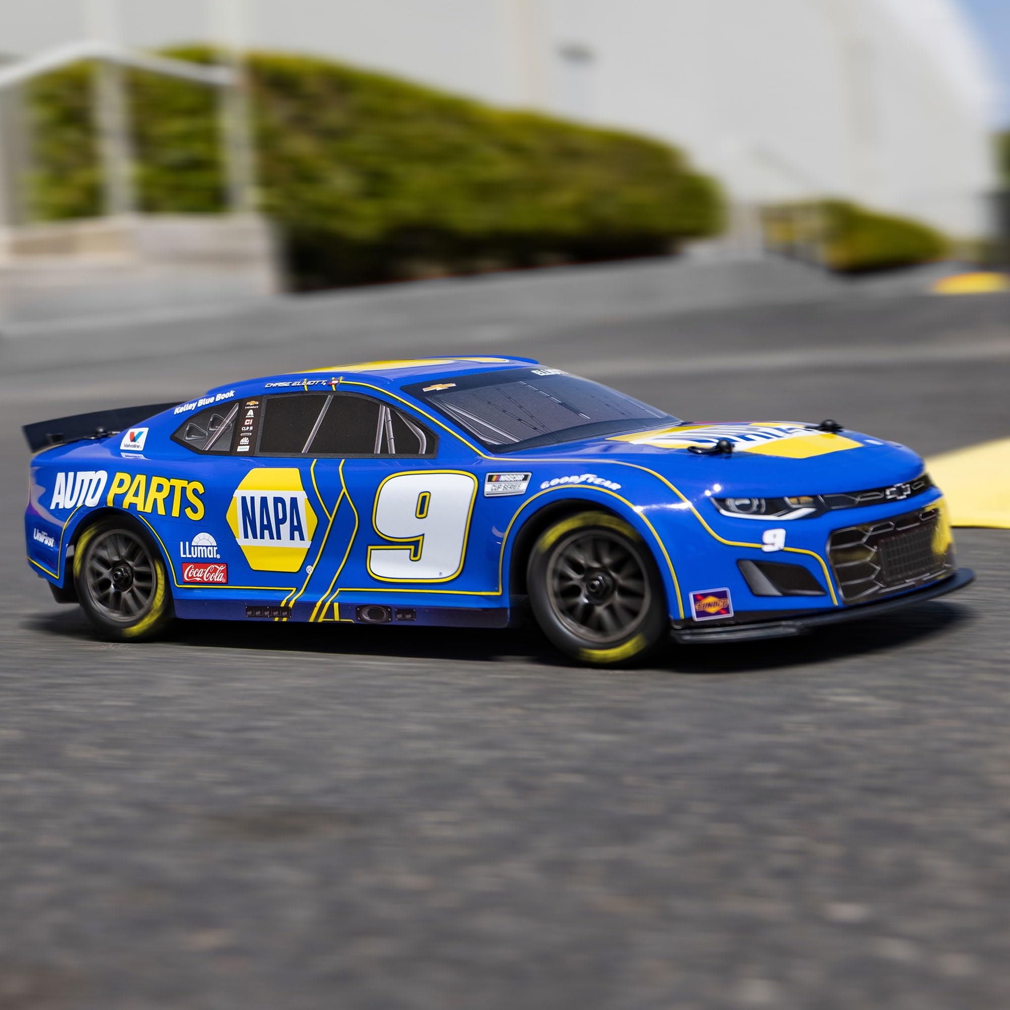 Losi 1/12 NASCAR RC Race Car Chase Elliott No. 9 2025 NAPA Chevrolet ZL1 2S AWD Brushed On-Road Battery & Charger Included Blue