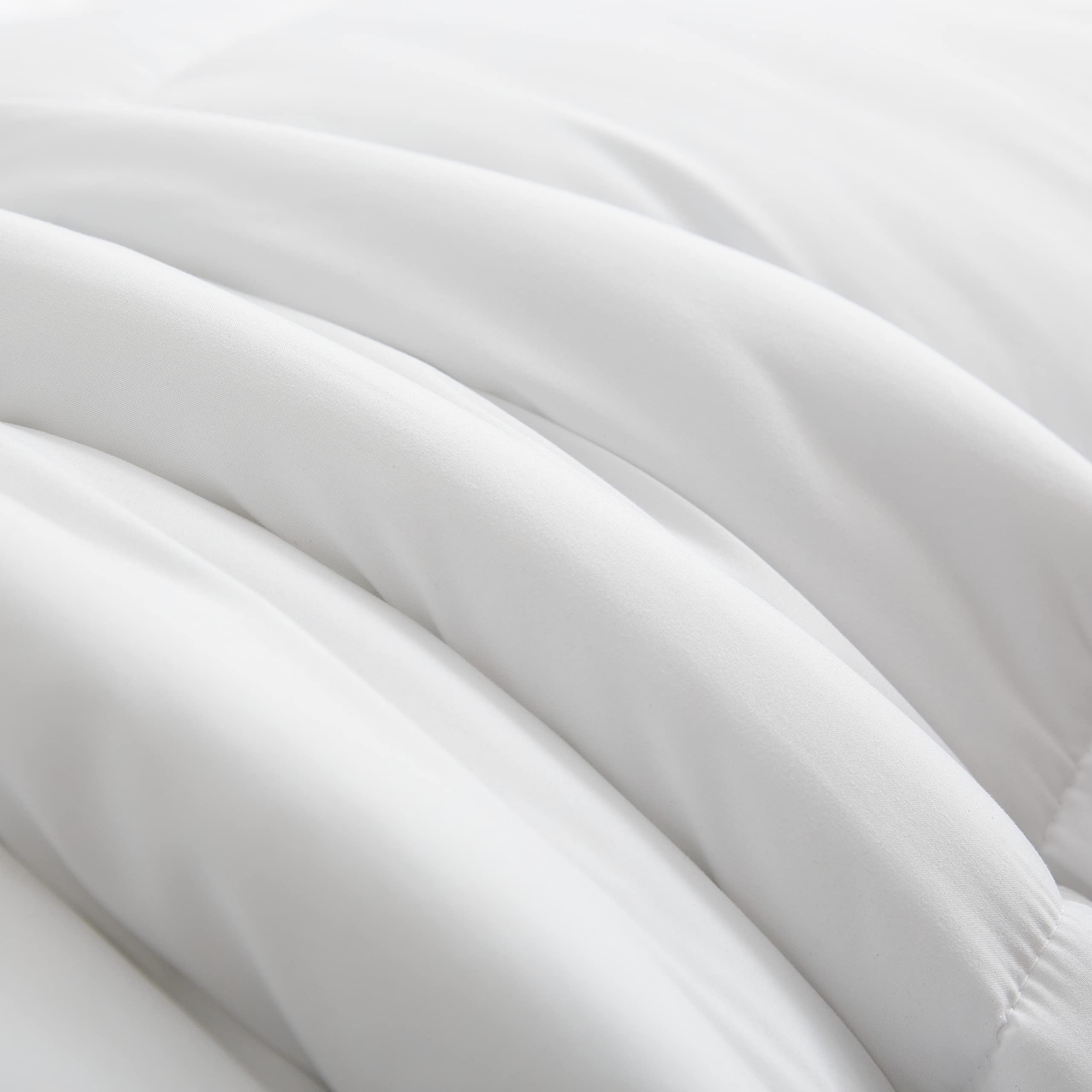 Bedtreat Hotel Comforter Queen, Down Alternative Comforter With Corner Tabs - All Season Quilted Queen Size 240 Gsm White Comfor