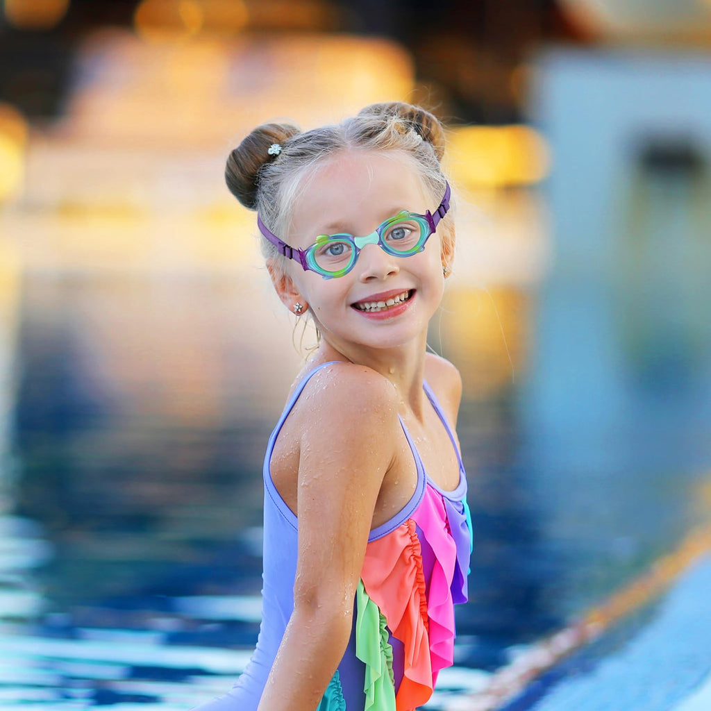 RUIGAO Kids Swim Goggles Age 2-6, Toddler Goggles No Hair Pull,UV Protection/Anti Fog/Padded HeadBand (2PK Fish - Rainbow & Blue