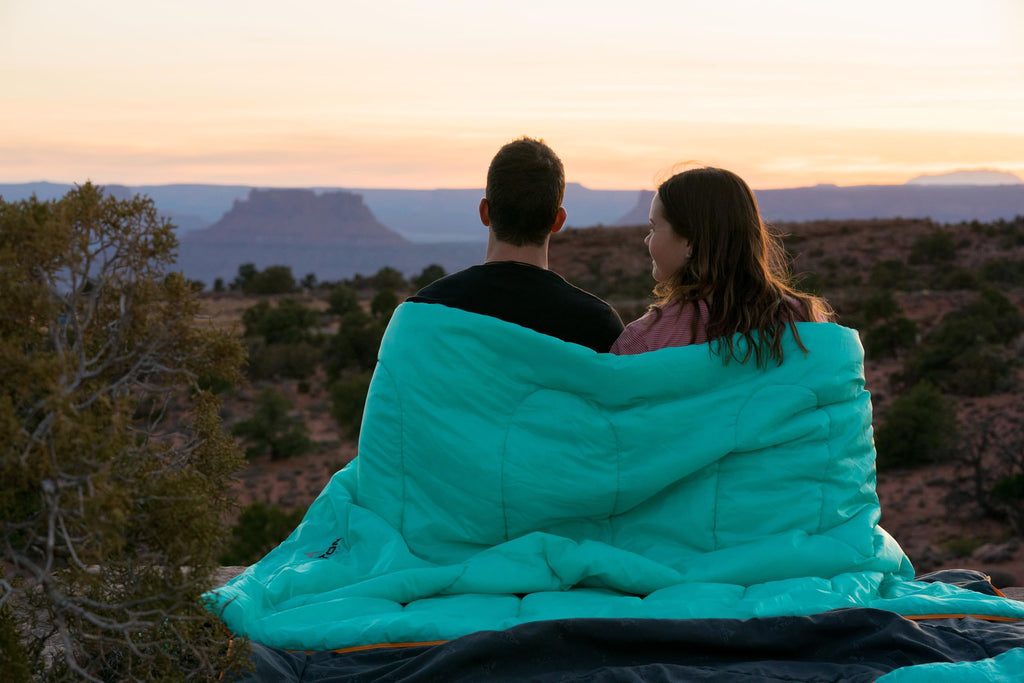 Teton Sports Cascade Double Sleeping Bag; Lightweight, Warm And Comfortable For Family Camping, Teal, 87 X 60