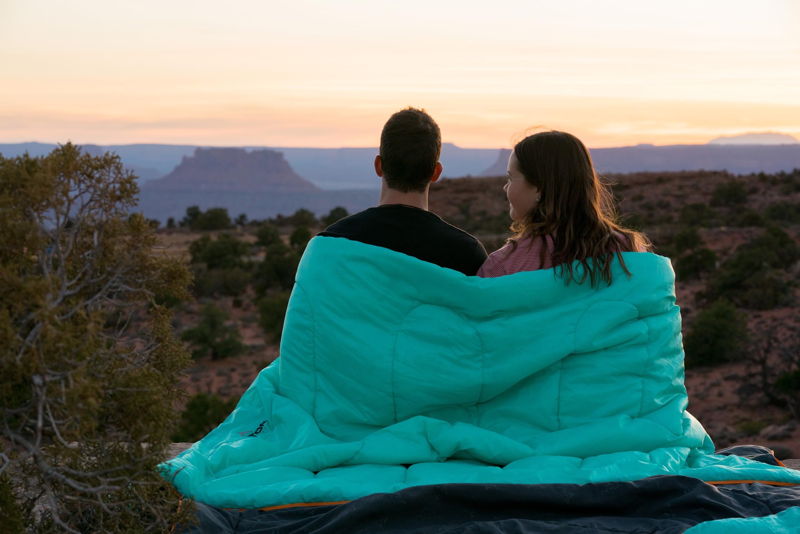 Teton Sports Cascade Double Sleeping Bag; Lightweight, Warm And Comfortable For Family Camping, Teal, 87 X 60
