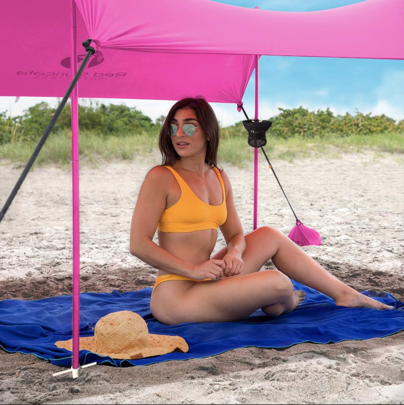 Red Suricata Cup Holder For Drinks - Accessory For Sun Shade Canopy Tent - Attaches To Tent Pole - Holds One Beverage (Cup, Bott