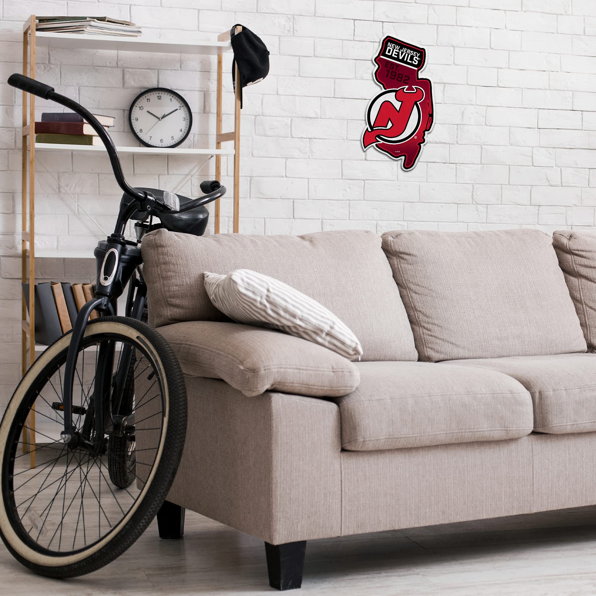Rico Industries Nhl New Jersey Devils State Shape Shape Cut Pennant - Home And Living Room D  Cor - Soft Felt Ez To Hang 18X0.10