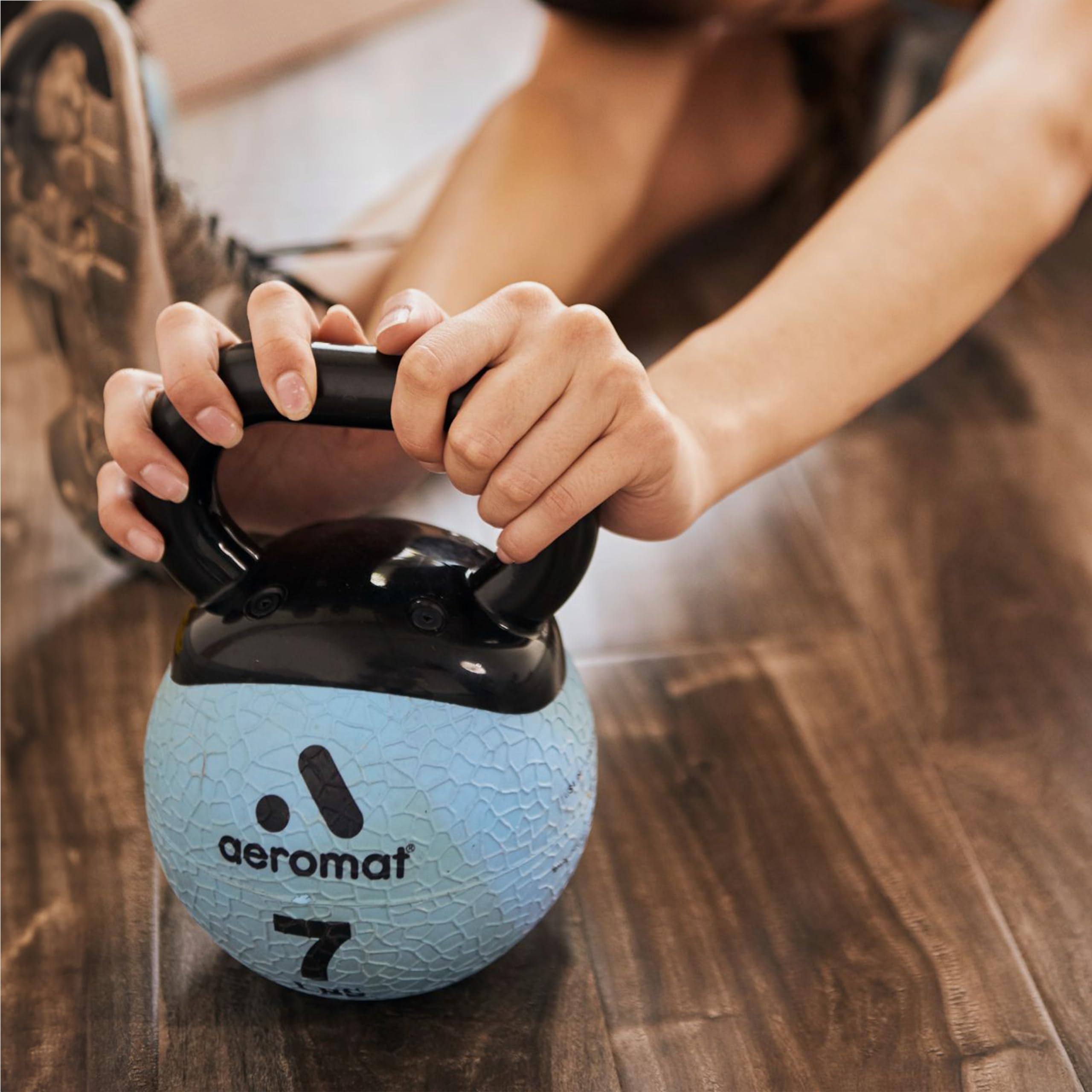 Aeromat Elite Mini Kettlebell Medicine Ball - 8 Lb Kettlebell Weight Balls For Exercise, 6'''' Dia Weighted Exercise Ball, Stren