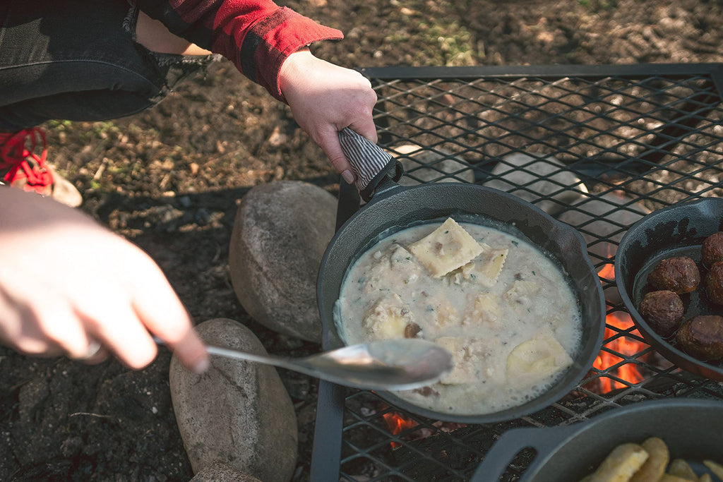 Stansport Pre-Seasoned Cast Iron Skillet