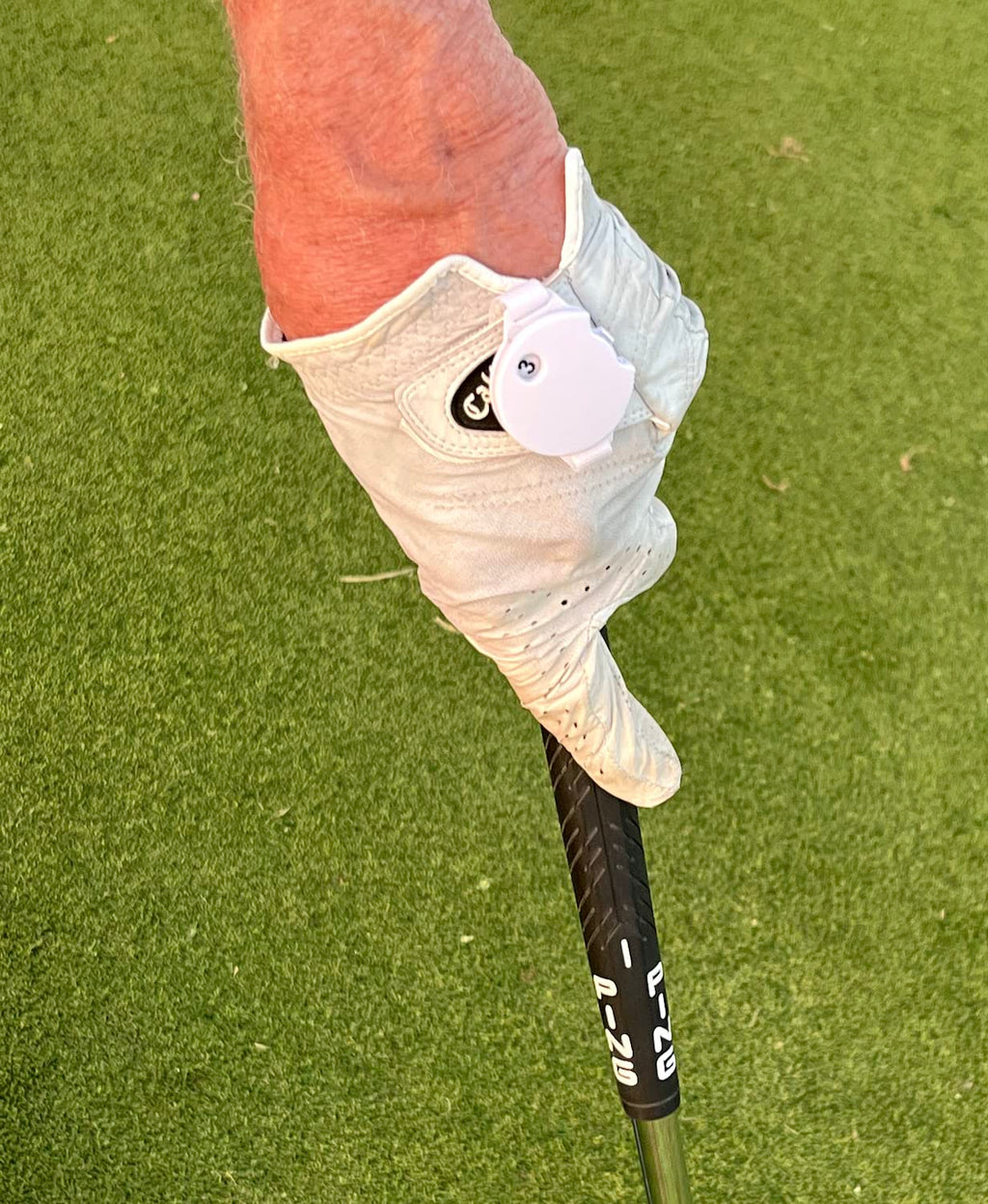 No Worry Sports Original Stroke Counter With Universal Golf Glove Fastener