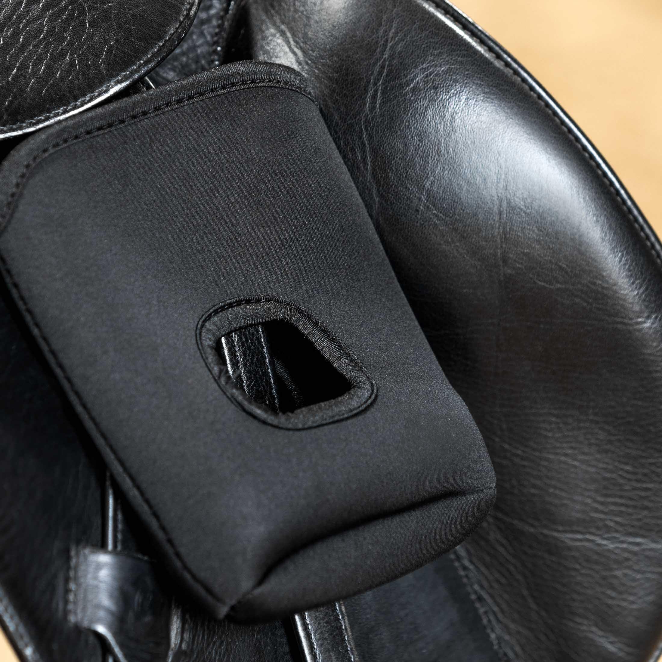 Horze Soft Neoprene 6.3'' X 8'' Stirrup Covers | Protect Your Saddle - Black - One Size