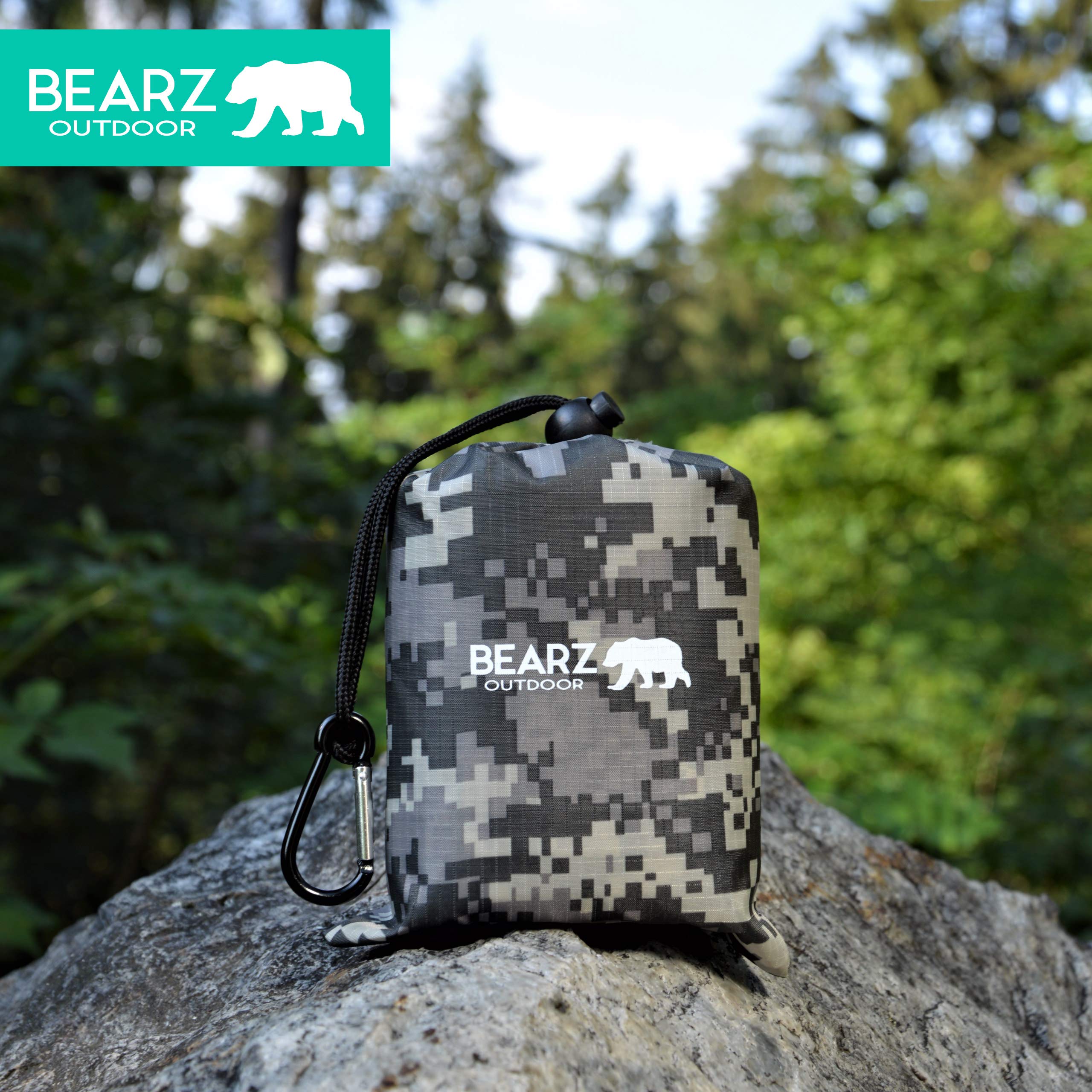 Bearz Outdoor Pocket Blanket - Waterproof Picnic Blanket, Compact Travel Blanket, Picnic Blankets Waterproof Foldable Lightweigh